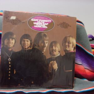 Gary Puckett And The Union Gap Featuring "Young Girl" 1968 CBS Release S63342