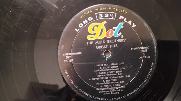 THE MILLS BROTHERS Greatest Hits ... DLP 25157
